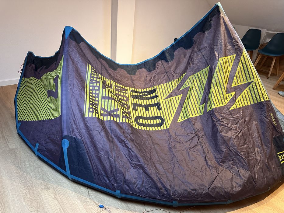 Kitesurf 7 metros North NEO 2019 + click bar