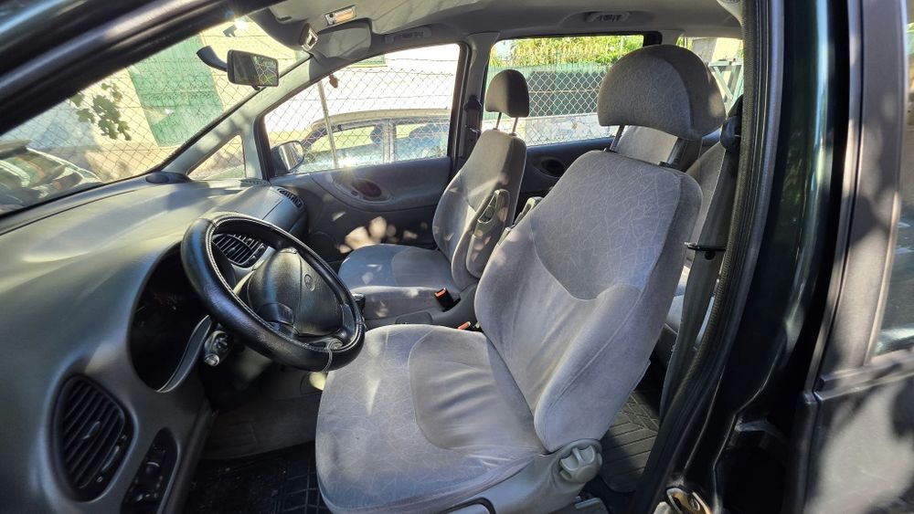Ford galaxy ghia