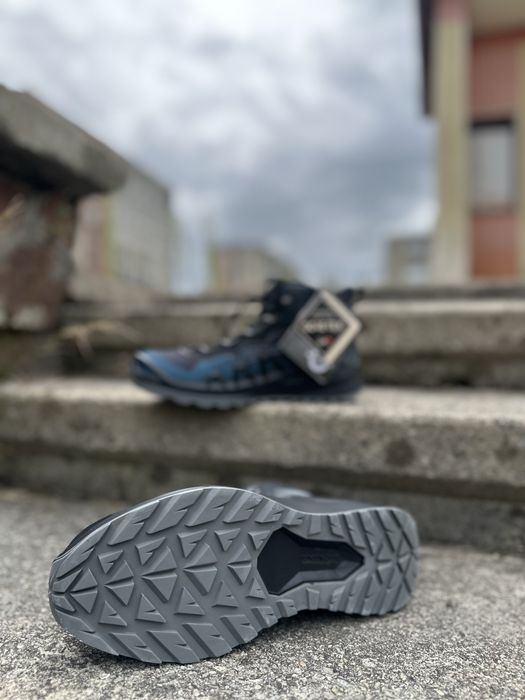 Оригінальні трекінгові черевики Lowa Merger GTX MID 310430 3797