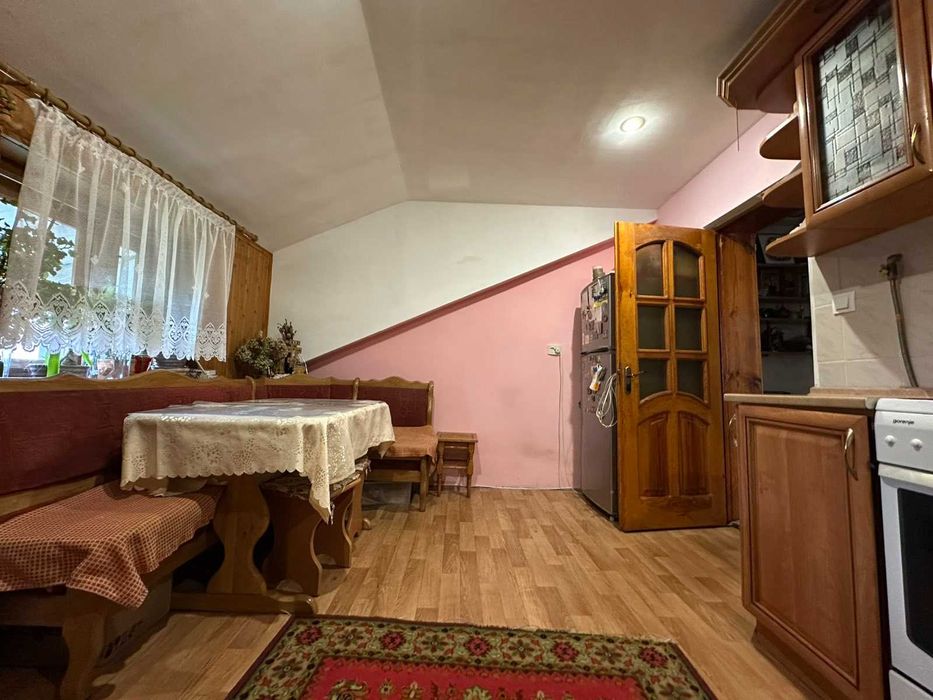 Продаж 3кім. квартири  в смт. Брюховичі на вул. Незалежності