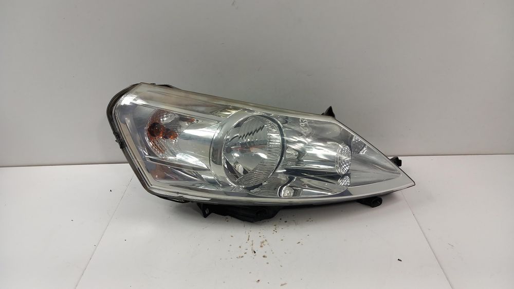 Citroen Jumpy Scudo Expert Ii Lampa Przód Prawa