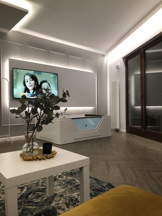 Apartament z jacuzzi na wyłączność! duży salon + widok TOP M14 JACUZZI