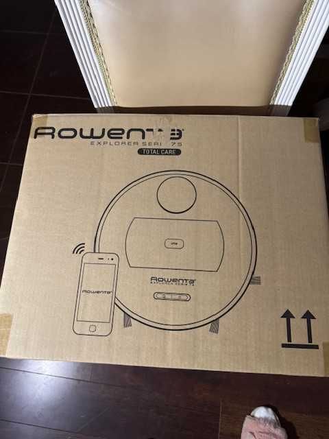 Продам робот-пылесос в идеальном состоянии ТОРГ!