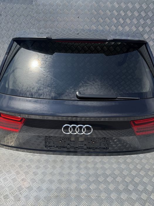 Klapa tyl, tylna Audi SQ7, kompletna, spojler, lampy matrix LC9X