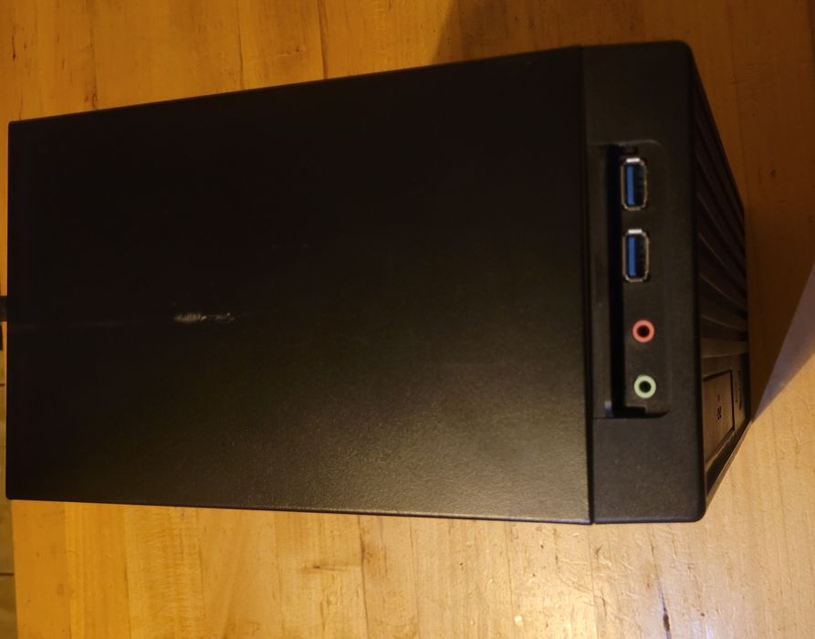 Obudowa Mini ITX Chieftec CT-BT02 + zasilacz i wentylator GRATIS