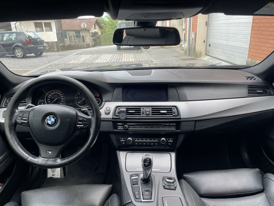 BMW 535d xDrive Touring Pack M (313cv) – Full Extras