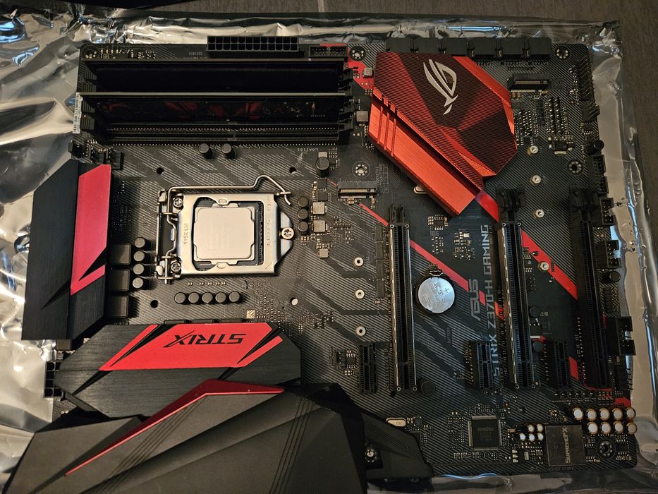 i7-8700K + ASUS Z370-H + 16GB DDR4 – Bundle completo e testado