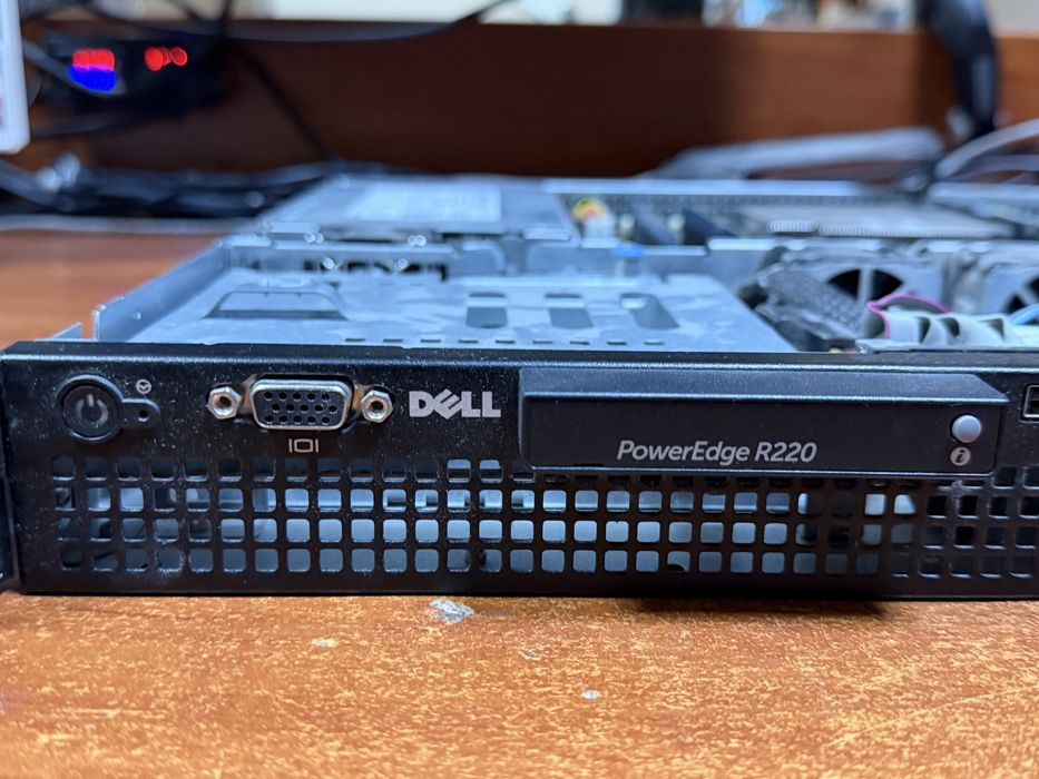 Serwer Dell PowerEdge R220