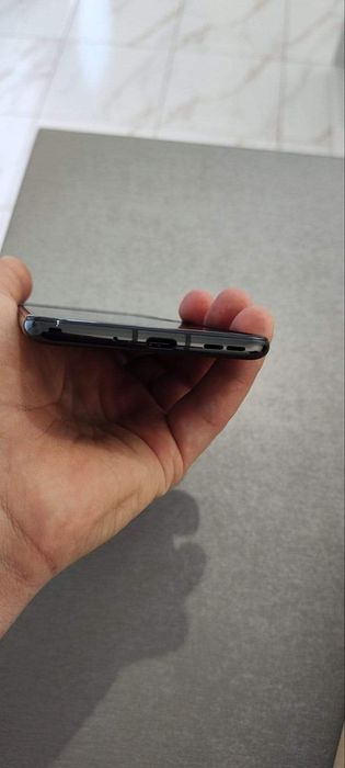 Motorola Razr 40 Ultra. Моторола разр 40 ультра смартфон райзер жабка