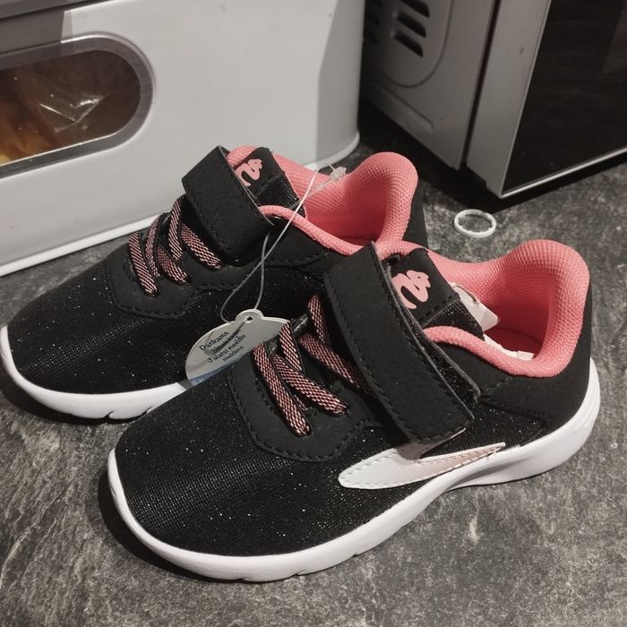 Nowe adidasy rozmiar 25