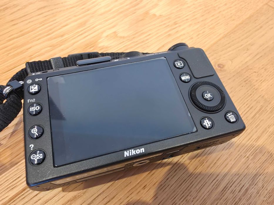 Nikon COOLPIX A DX (APS-C) - niski przebieg, stan idealny