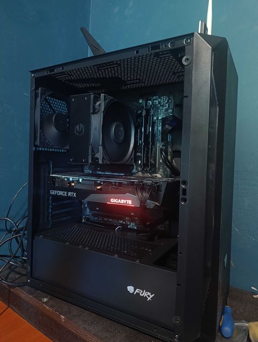 Komputer RTX3070+i5 12400f