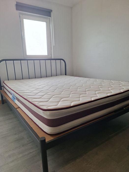 Cama de casal 160x200 cm em ferro + estrado | Colchão grátis
