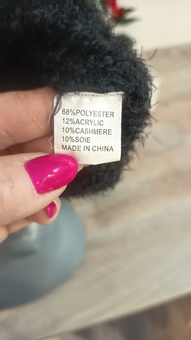 Sweterek rozmiar M