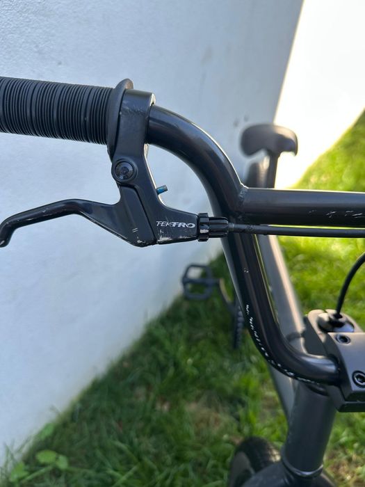 Bicicleta BMX 20"