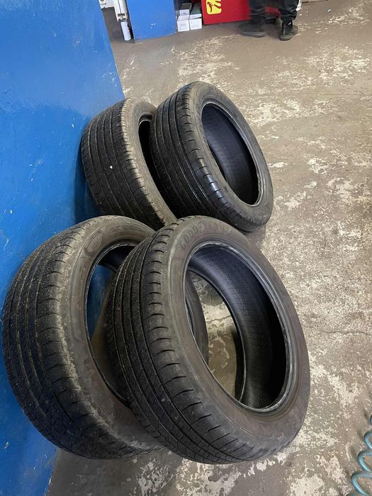 Goodyear EfficientGrip Performance 2 205/50R17