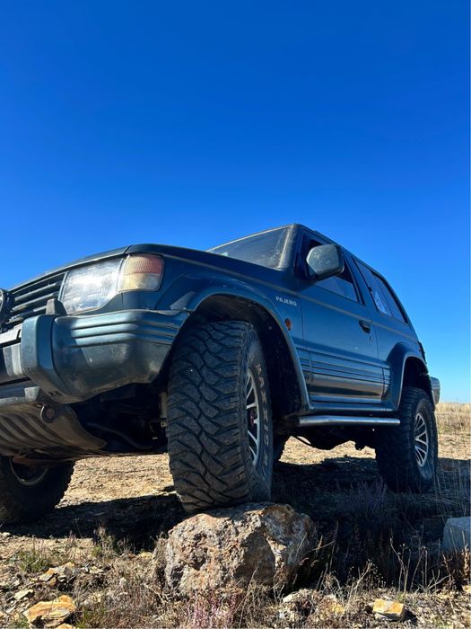 Troco pajero 2.5 GLS