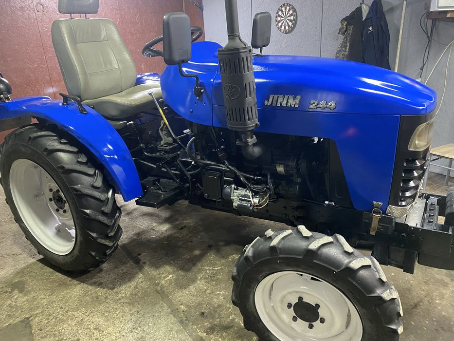 Продам повнопривідний трактор джінма