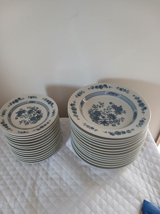 28 pratos vintage SP Coimbra-Novos!