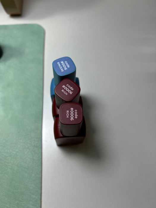 гель лаки гелі для манікюру Karo  Dark  Gama Komilfo  Dnka gloss weex