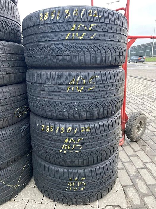 285/30r22 Pirelli PZero Winter_5,5mm_4szt_(105)