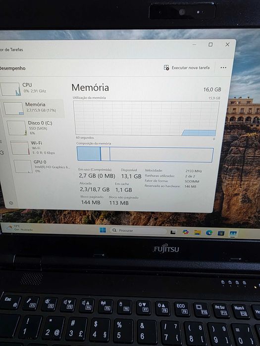 Portátil Fujitsu E448 - Intel i7 - 16GB RAM