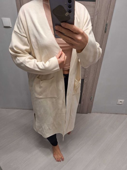 Beżowy, kremoqy kardigan sweter dlugi rozm.uniwersalny