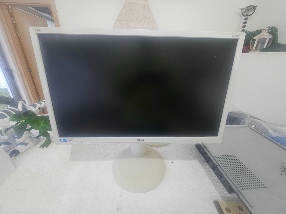 Monitor AOC E2460PQ 24" Full HD Recondicionado