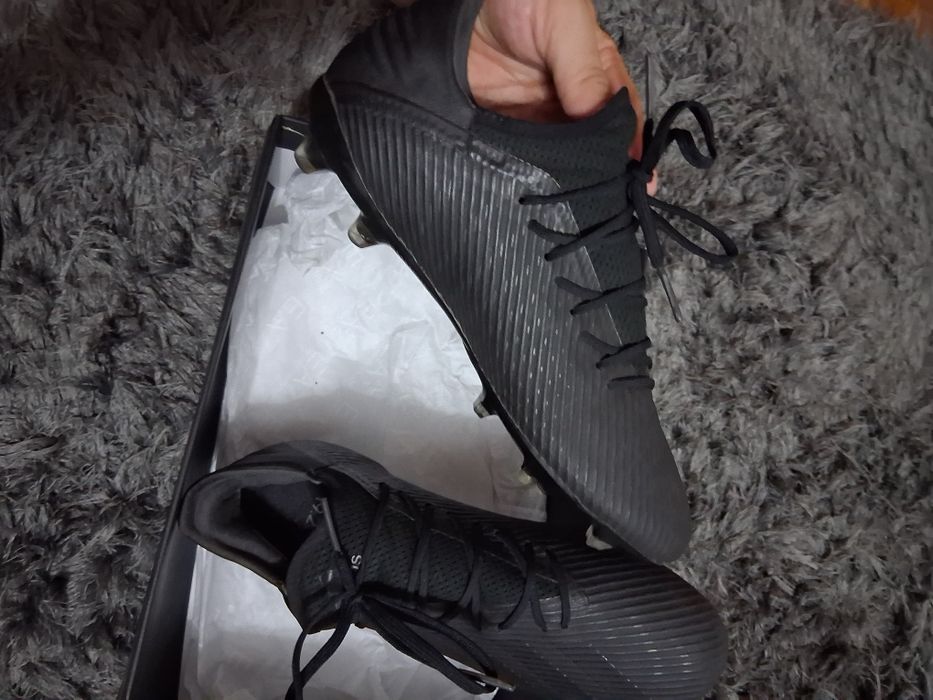 Chuteiras adidas N°42