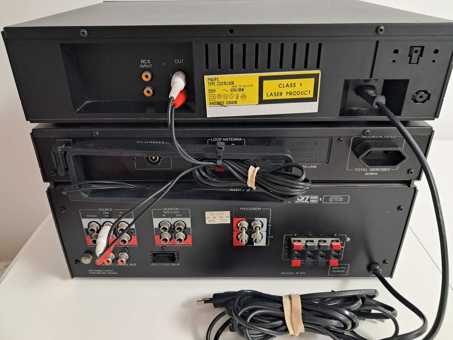 Вінтажний музичний центр Philips FT-261  FA-261 та CD плеер