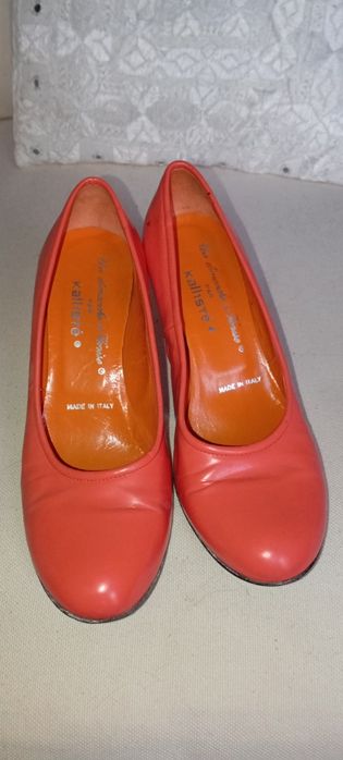 Sapatos Kallisté salto alto cor laranja