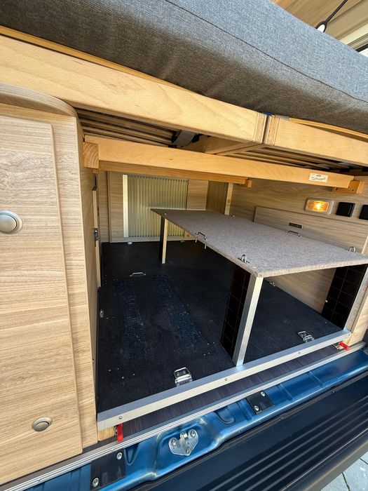 Armazemento Deslizante para Autocaravana