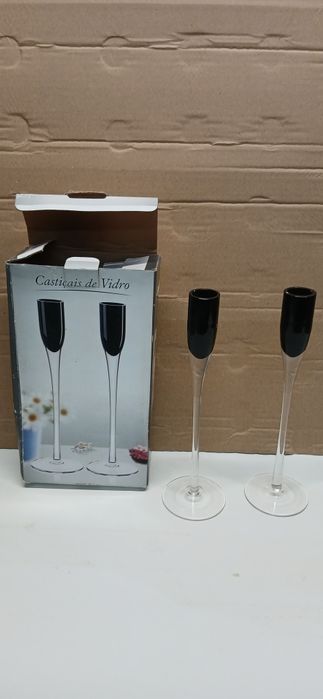 Castiçais de vidro