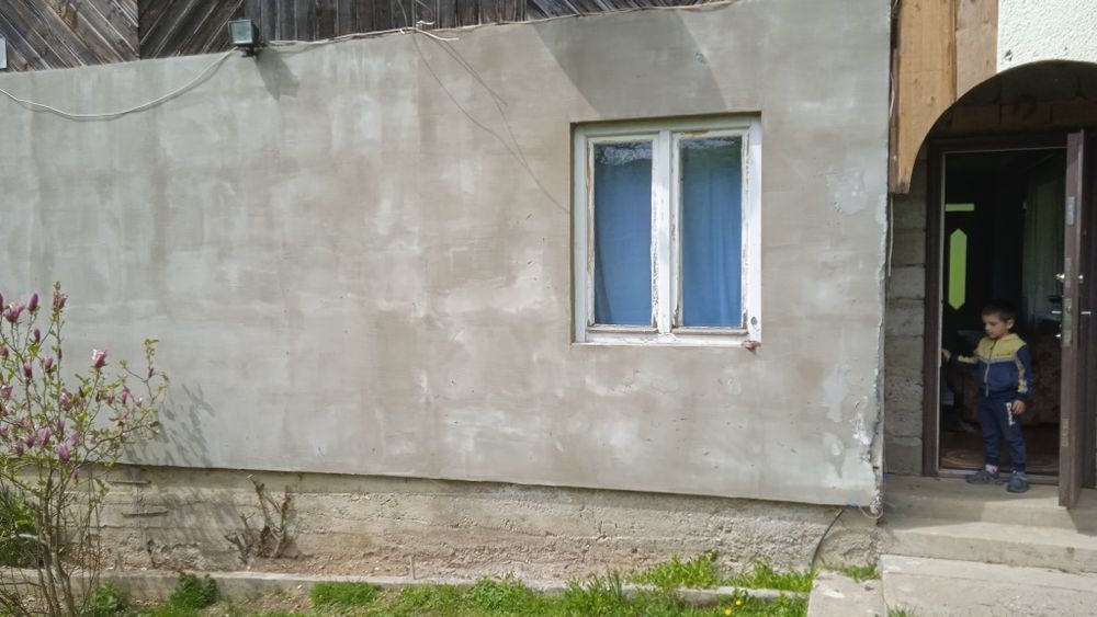 продам будинок ,