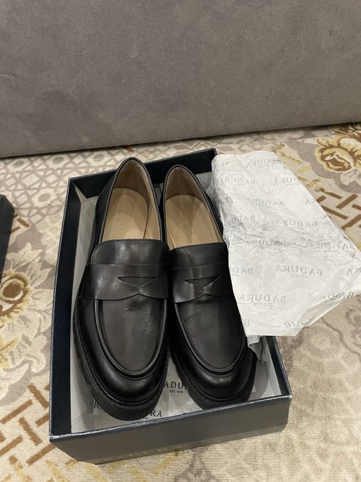 Лоферы кожаные черные zara