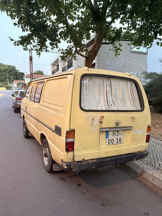 Toyota Hiace lh20 1981