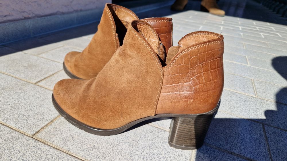 Botas de Senhora Tamanho 38