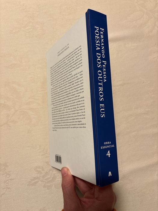 A Poesia dos Eus de Fernando Pessoa