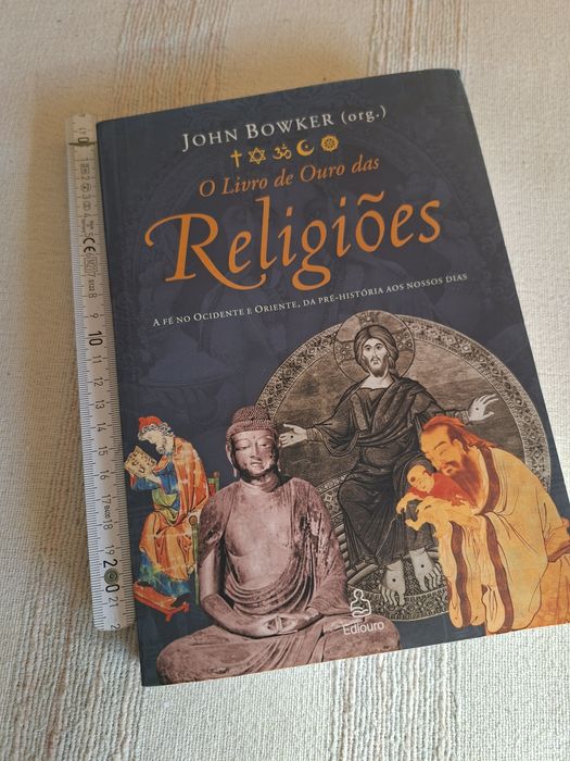 O Livro de Ouro das Religiões