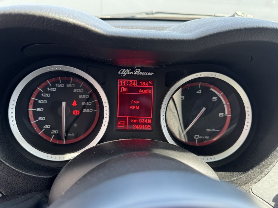 Alfa Romeo 159  Ti 2.4 jtdm 210cvs  | 2009