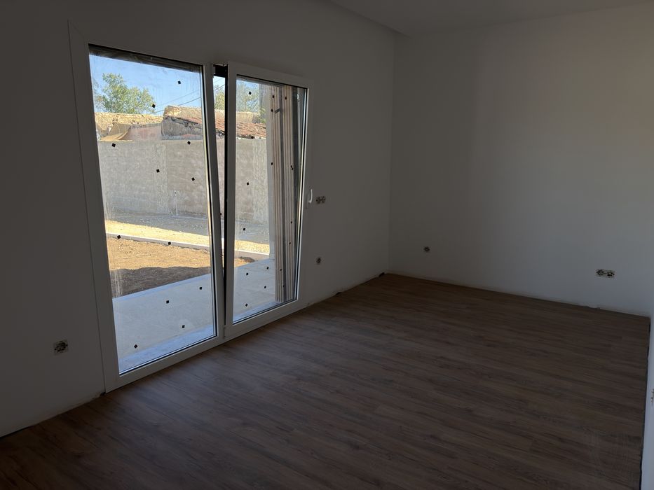 Excelente moradia T4, térrea com terreno em Condeixa-a-Nova