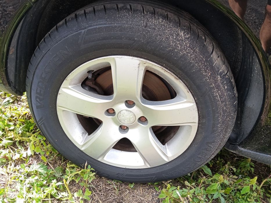Koła alufelgi r16 4x108 Peugeot 3008 z  nowymi oponami lato