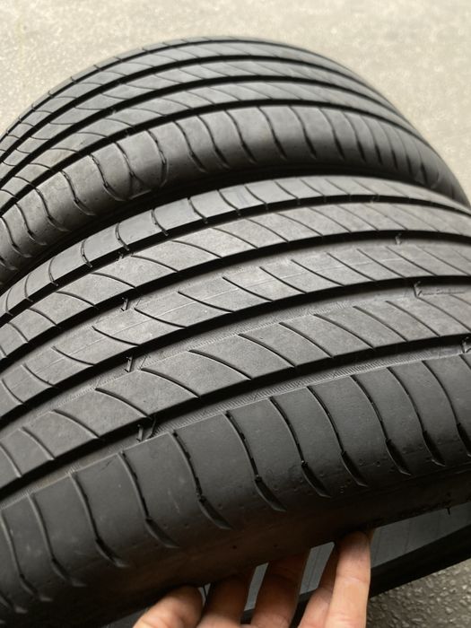 Pneus 235/40/19 Michelin Primacy 4 (SEMI-NOVOS