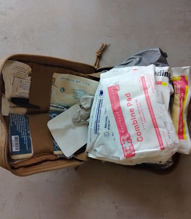 Аптечка польова нова