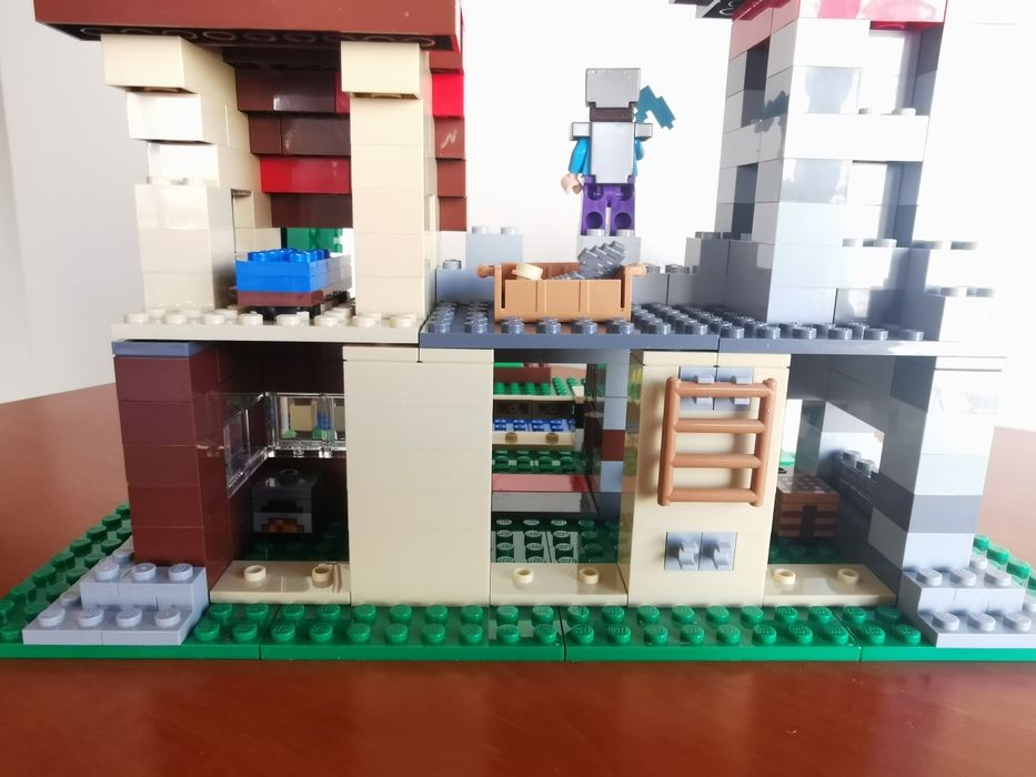 Lego 21161 Minecraft The crafting box 3.0