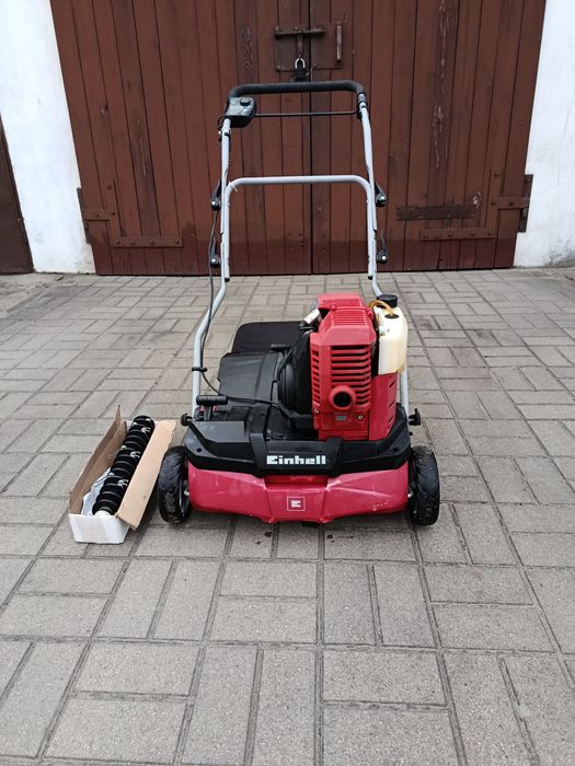 Wertykulator aerator spalinowy