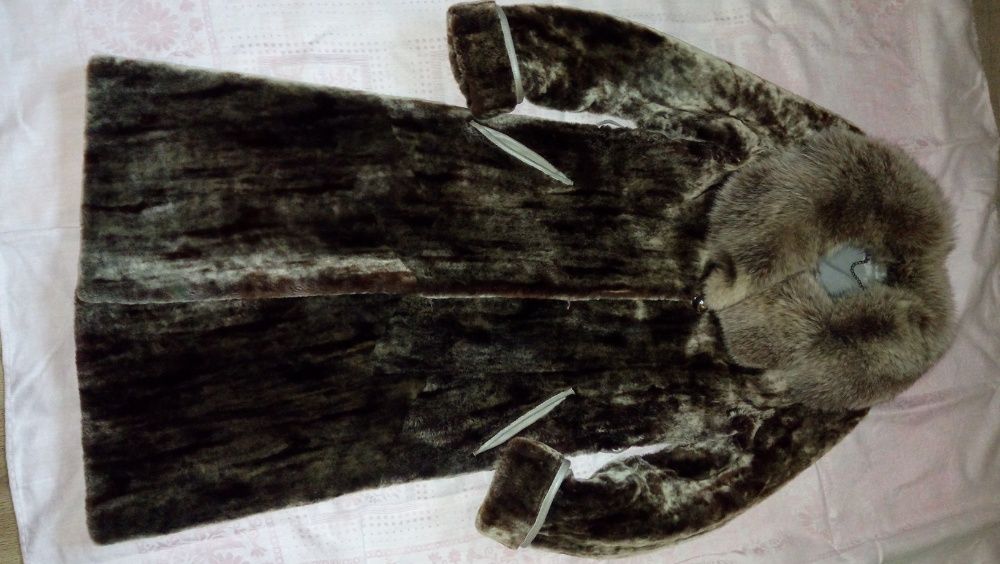 шуба овчина мутон воротник песец размер М