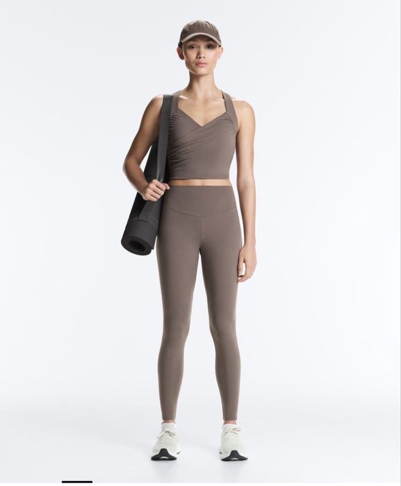 Костюм для спорту OYSHO легінси та топ