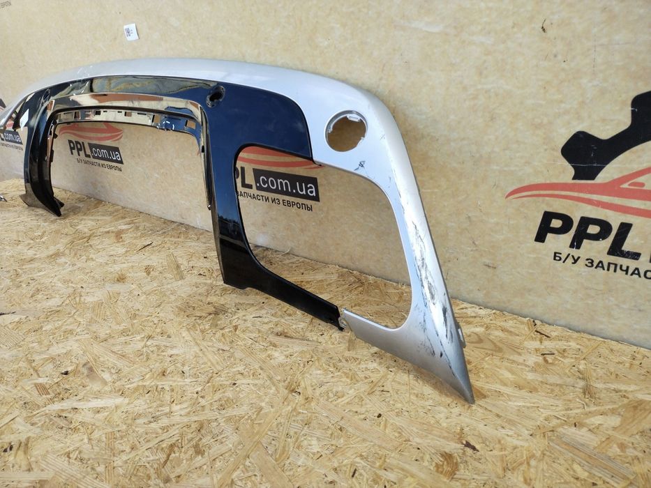 Land Rover Range Rover Velar L560 17- Накладка заднего бампера спойлер