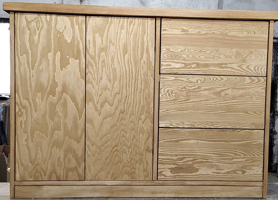 Komoda z litego drewna